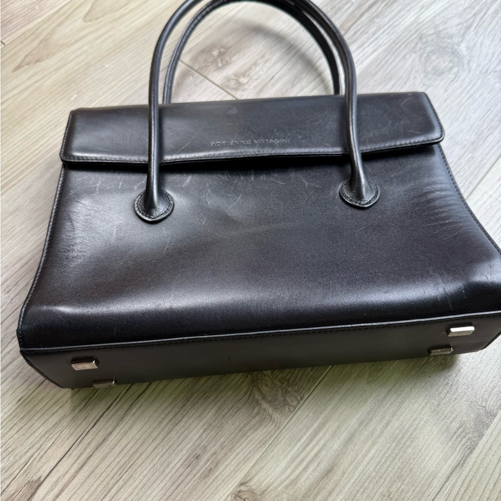 Adrienne Vittadini black handbag - Picture 2 of 6